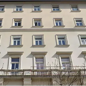  Apartament B3