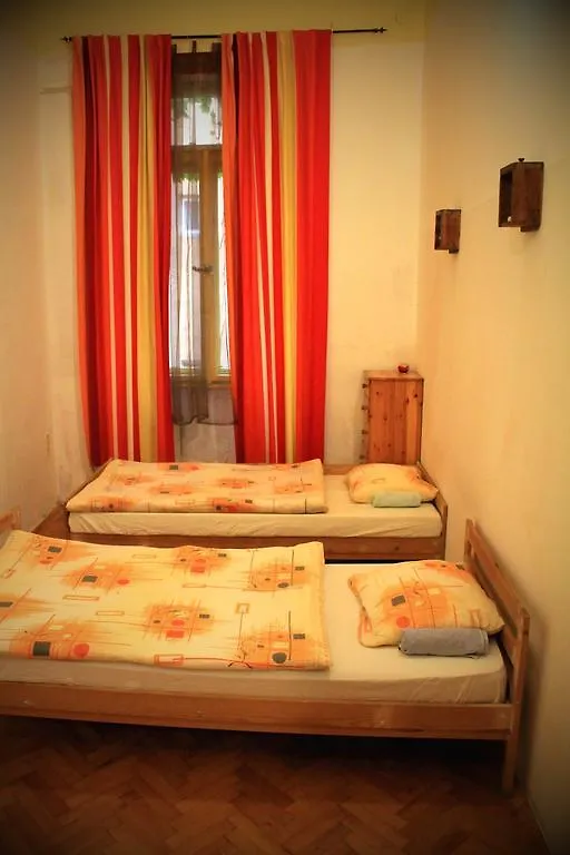 Downtown Hostel Budapešť 0*,
